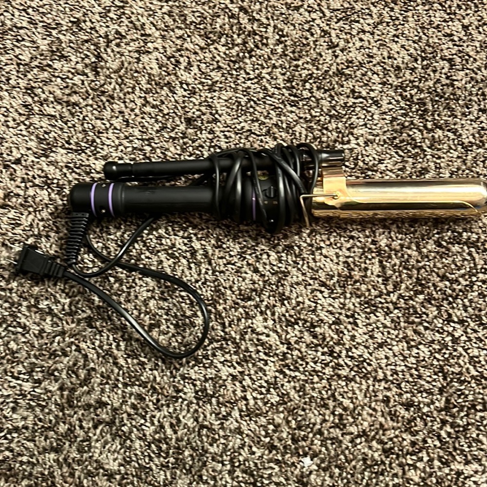 Hot tools curling iron